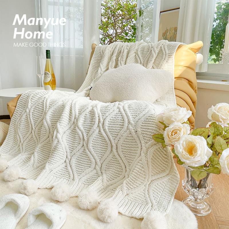Manyue Home Ins Network Red Same Type Plush Knitted Blanket Nap Cover Blanket Office Air Conditioning Blanket Bedroom_voghion.com