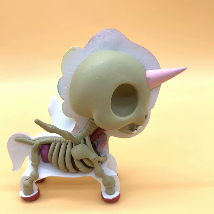 Spot XXRAY Tokidoki полу-анатомический единорог звезда Jason Freeny 4 дюйма