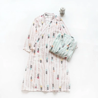 Bông gạc mỏng và áo choàng cotton nam giới và phụ nữ kimono áo choàng tắm đồ ngủ rất phẳng áo ngủ mùa xuân và mùa hè ren nightdress váy xuông phong cách