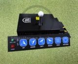 Ультра -типичный гольф Полностью автоматическая машина для машины вернуть машину -шарик -к комнате для гольфа в помещении.