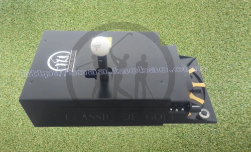 Внутренняя симуляция гольф Полностью автоматический мяч -машина для гольфа для гольф