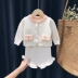 Xu Xiao Dad Áo sơ sinh đan 0-1-3 tuổi mùa thu và quần áo trẻ em bé gái Xiêm treo - Áo khoác