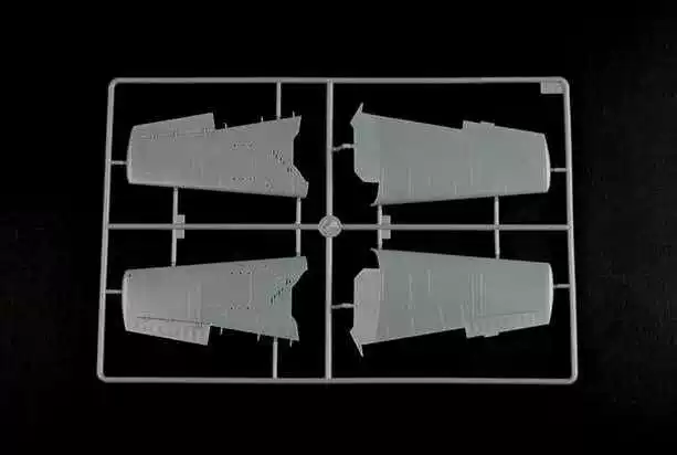 Хоббийборс трумпет модель 1/48 Британский флот Hell Cat MK.I истребитель 80360