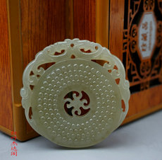 Украшения на шею 天然和田玉青白玉双龙壁时来运转吊坠双面镂空福寿双全毛衣链挂件