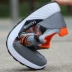 Mùa hè lưới giày thoáng khí của nam giới giày thể thao trọng lượng nhẹ chạy giày khử mùi lưới giày lỗ giày giày nam giày thủy triều giày sneaker năm 2021 Giày chạy bộ
