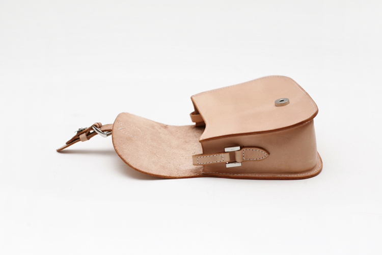 leather-shop handmade vegetable tanned female bag primary color small bag shoulder saddle bag female retro bag messenger bag - Messenger Bags & Sling Bags - Genuine Leather White