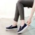 2017 mùa thu mới giày vải thấp để giúp chống trượt cũ Bắc Kinh giày vải giày thường duy nhất nữ phẳng lười biếng giày sinh viên giày boot nữ Giày cắt thấp