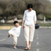 Trẻ em cotton và vải lanh cắt quần mùa hè mô hình gia đình nhà chàng trai và cô gái cha mẹ con gia đình ba gói gia đình mặc quần lỏng - Trang phục dành cho cha mẹ và con áo gia đình 3 người Trang phục dành cho cha mẹ và con