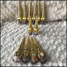 Тени для век christian louboutin 萝卜丁