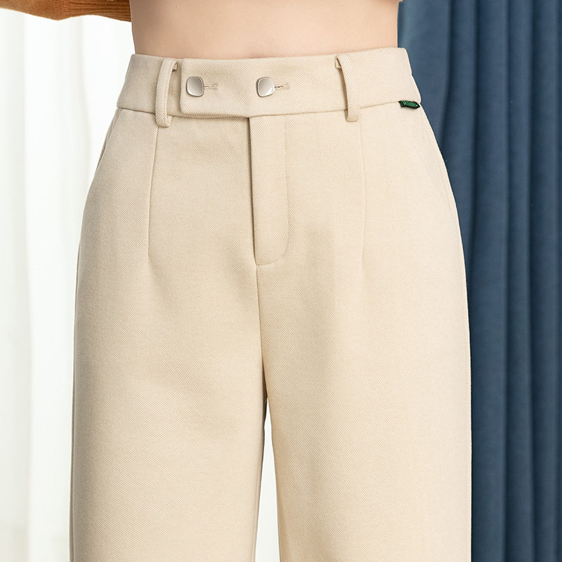 For the 2021 autumn and winter season, women's woolen wide-leg pants are loose and tight, with a high waist and drape. They are casual, loose and slimming straight-leg pants Specification image