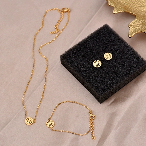 Короткое ожерелье из нержавеющей стали, золотая цепочка до ключиц, золото 750 пробы, японские и корейские, подарок на день рождения