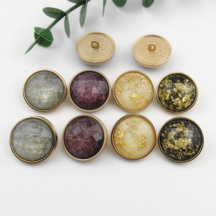 High-end metal buttons, small chanel-style gold foil acrylic round buttons, children's fashion coat, windbreaker, woolen coat buttons Item Picture