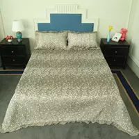 Hàn Quốc flannel trải giường ba mảnh mùa đông dày nhung ấm chăn chăn bông quilted san hô nhung bìa - Trải giường thảm chân giường