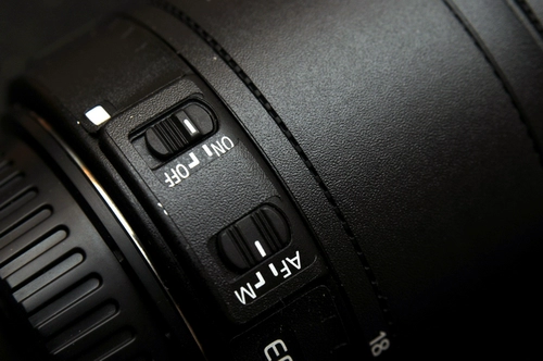 Canon 18-135IS STM USM-объектив линзы