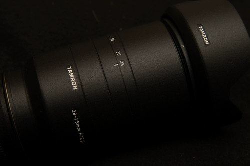 Подходит для Tenglong 28-75 мм f/2,8 поколения Sony Fe Oral Fuselage Film Plind Film Film Body Sticker A036