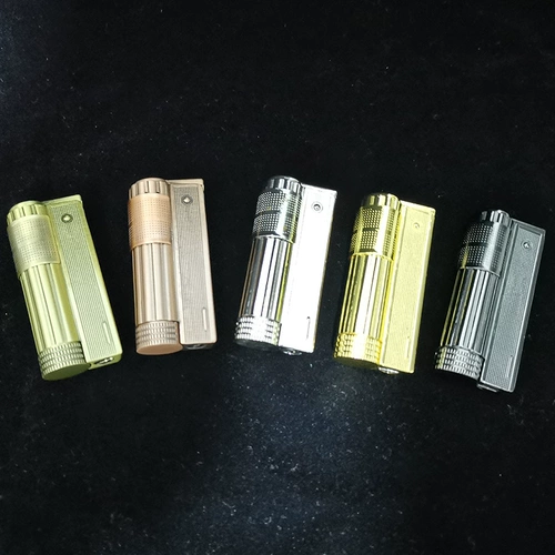 Старомодная ретро мужская ветрозащитная антикварная зажигалка на керосине, ностальгия