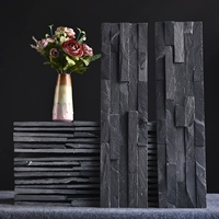 Черный простой 1 шт. (около 11 шт. на квадратный метр)