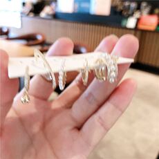 Серьги 珍珠银针耳钉韩国风设计感耳环2020年新款潮简约微镶耳夹气质6件