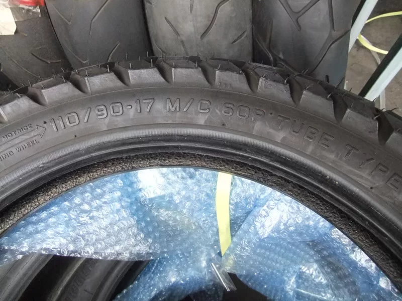 Импортированная мотоциклетная внедорожная шина Pirelli MT60 110/90-17 3011