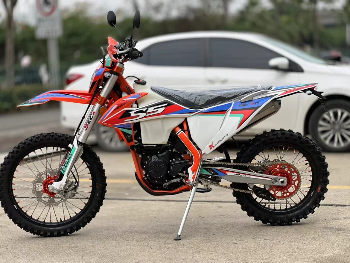 Hengshu Z300, S5 скользящая шина, внедорожная шина, 23 две жилы 250, ветер - холод CB250 принимает брони