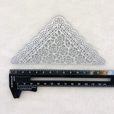 Выбивая прибор 压花刀模信封三角形折页蕾丝镂空装饰贺卡diy工具junkjournal