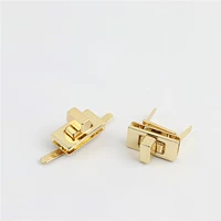 Светло -золото