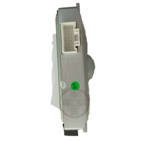 Адаптация к Geely Emperor Millions из 17-18 новых императоров EC7 Original Car HD-рекордер