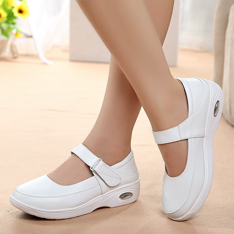 Y tá giày trắng dốc phẳng với 2020 mùa xuân và mùa hè nữ Hàn Quốc viện thở làm đẹp giày việc đệm đáy mềm 