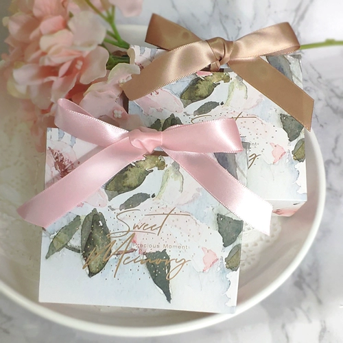 2020 Творческая свадебная свадебная конфеты Douyin Свадебная сахарная бумага фестиваль фестиваль подарок маленькая коробка для сахарной коробки Carton Hot Gold