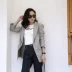 [翌 古 EveQu] còng đa năng đi lại rung rinh màu dệt kẻ sọc blazer xám cao thoi trang nu Business Suit