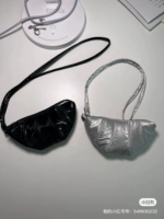 Один серебро, один черный и два наряда