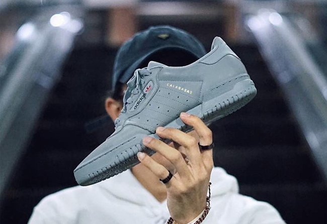 Adidas Yeezy Calabasas