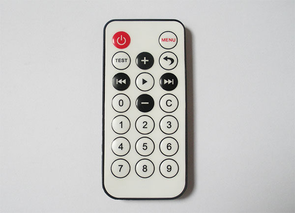 20键迷你设备项目遥控器小型红外遥控器8米发射送c代码