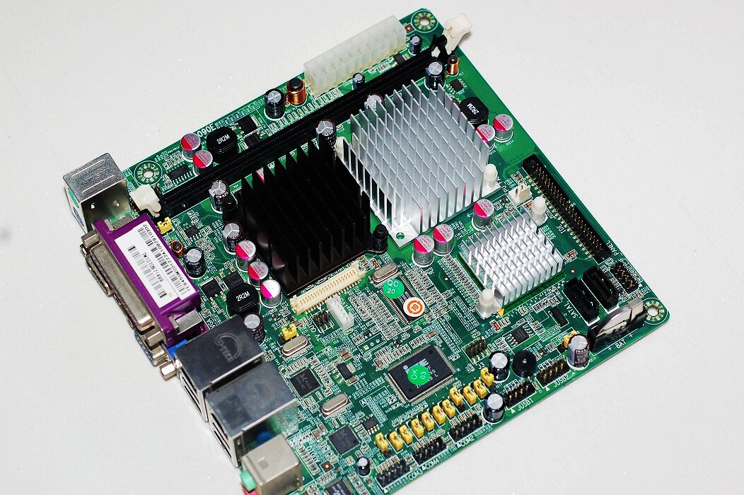 02n270主板 康佳电视主板 笔记本为 hp&nbsp;&nbsp;cm380_cpu&nbsp