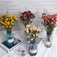 Настольный декор с розой в составе, бутылка, фотоальбом, «сделай сам», букет, скандинавский стиль