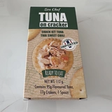 Сэм купил комбинацию бисквит -консервированного тунца -тунца тайского тунца