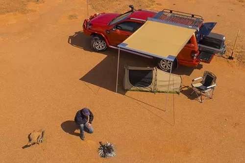 Австралийская боковая боковая палатка автомобиль края края небо -в форме трус