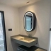 Tủ gương phòng tắm hình bầu dục có đèn treo tường tủ gương trang điểm phòng tắm gỗ nguyên khối Gương