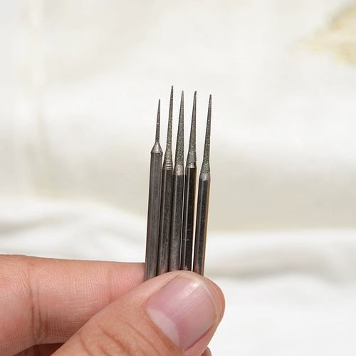 Деточные инструменты ручной работы изготовлены из жемчужного расширения и иглы скульптуры и измельчения буровой буровой буровой рассылки Руководство по расширению 1 Новое