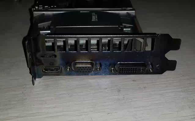 影驰gtx560 se 1g ddr5 192位 黑将版