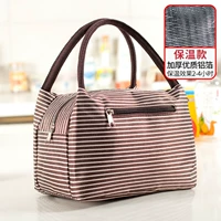 Коричневые хаки полосы [модель изоляции