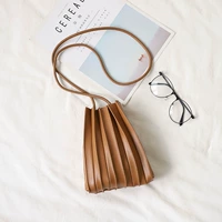 Светло-коричневый