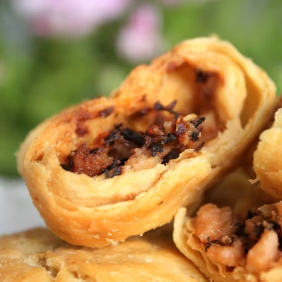 Традиционные Jinhua Crispy Cake Zhejiang Specialty Snacks Аутентичные сливы высушенная овощная свинина Большое печенье 40 бесплатные закуски