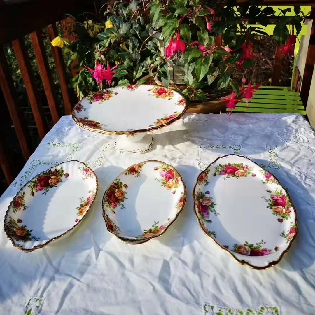 Западная фарфоровая коллекция Royal Albert Old Town Rose Торт-диск серия