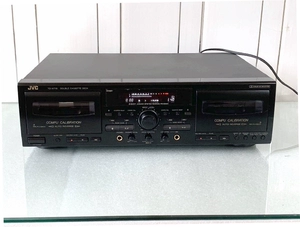 Второй рукой Deming Electronic JVC Card Seat TD-W718 Высококачественная двойная карта Функция двойной карты все хорошо