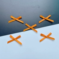 Оранжевый, 2.3×3см