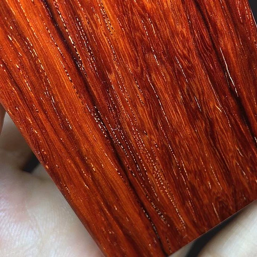 Индийская новая листовка в роликовом древесине разборка 461 пинг карты, нет ничего общего с Венерой, высокая нефтяная плотность