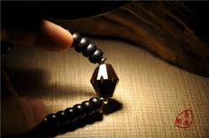 Ювелирные изделия и полуфабрикаты 鼓腰双八棱切面棱形老玛瑙手串配椰蒂 古珠贸易珠手串033