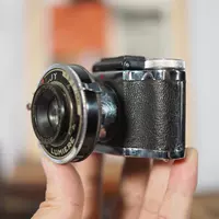 Антикварная старомодная механическая маленькая камера, 1940 года