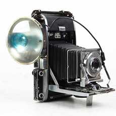 Камеры 古董老物件宝丽来polaroid 110a 皮腔折叠风琴相机 带闪光灯带箱